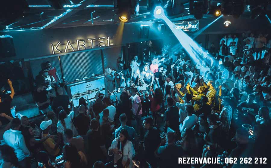 Splav-Kartel-i-atmosfera-koja-se-ne-vidja-na-drugim-splavovima