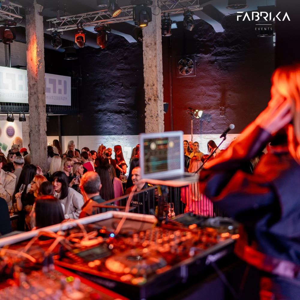 Letnje poslovno umrežavanje - Kako afterwork eventi u Fabrika Events-u postaju nova forma biznis susreta?